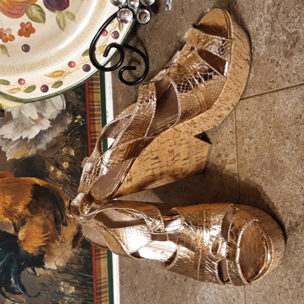 BCBGeneration Edelle shoes